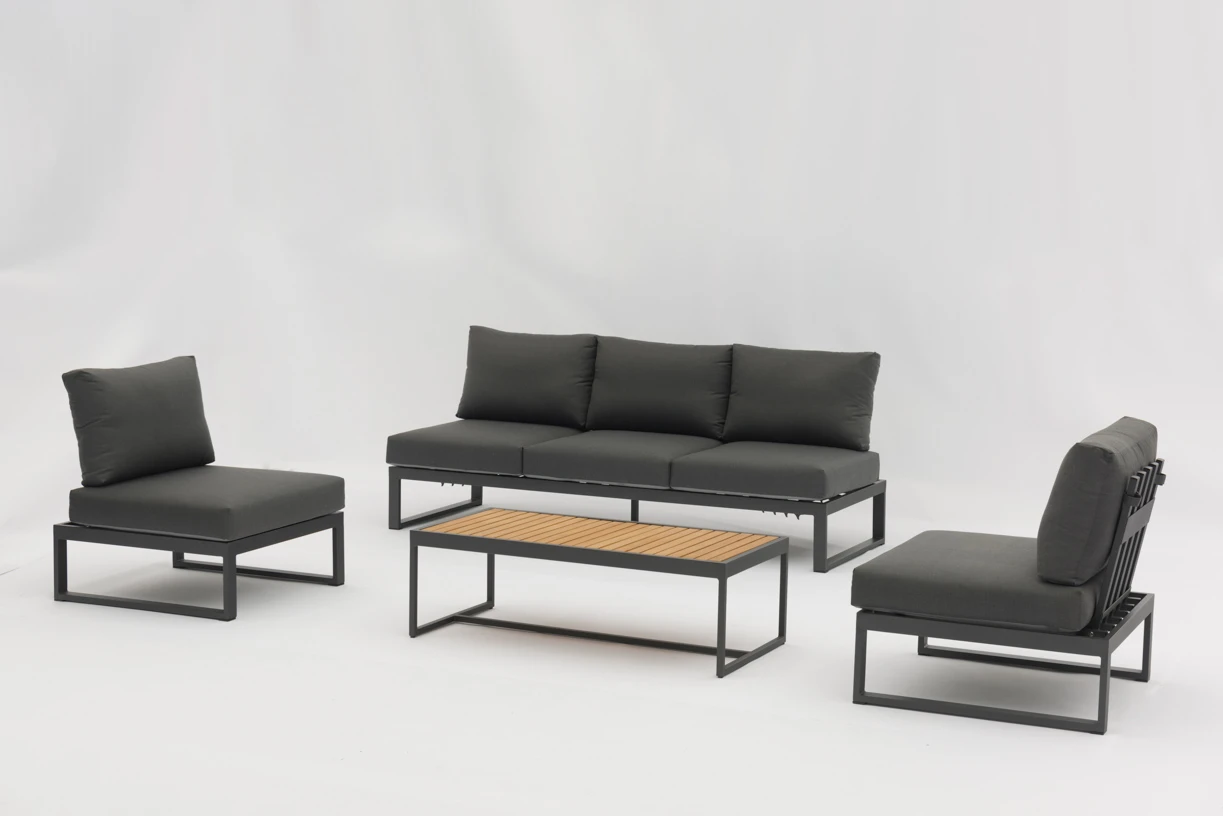 Konvertibel udendørs sektionssofa til terrasse, poolside og have – vejr-bestandig, plads-besparende design
