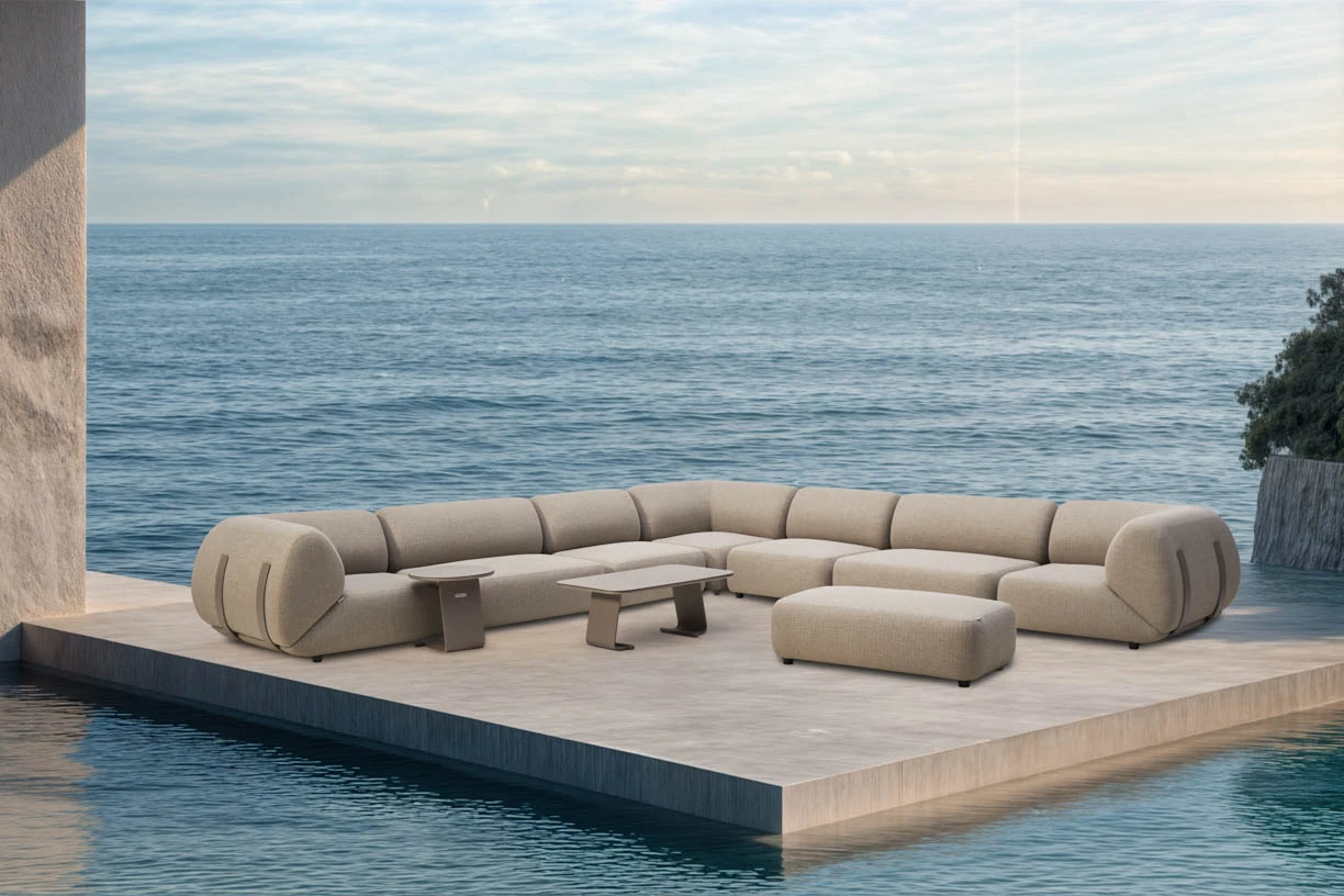 Luksus modulært udendørs sofasystem: Premium alt-vejrmaterialer, sky-som komfort og uendelige konfigurationer til terrasse, poolside og indendørs ophold