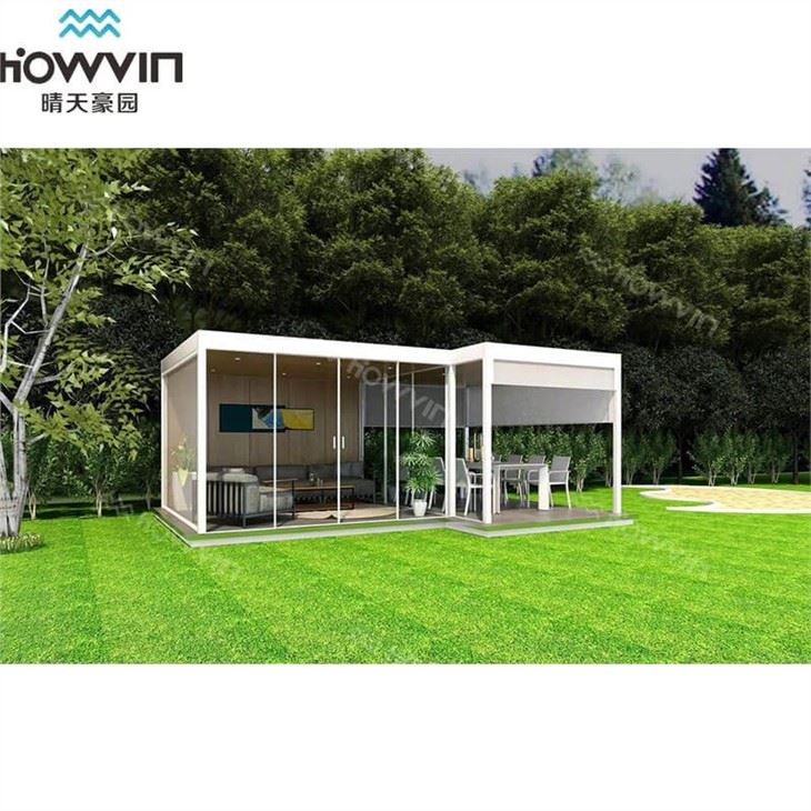 Aluminium Pergola With Adjustable Louvers